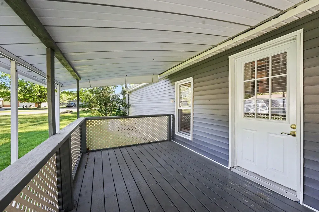 611 Connie Avenue Fremont City MI 49412