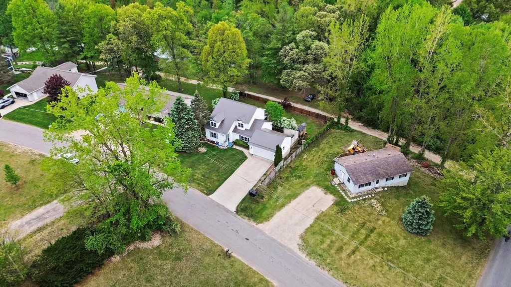 12177 Reyburn Drive NE Algoma Township MI 49345