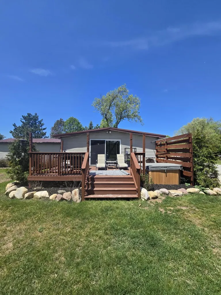 12495 5 Mile Road Hersey Township MI 49631