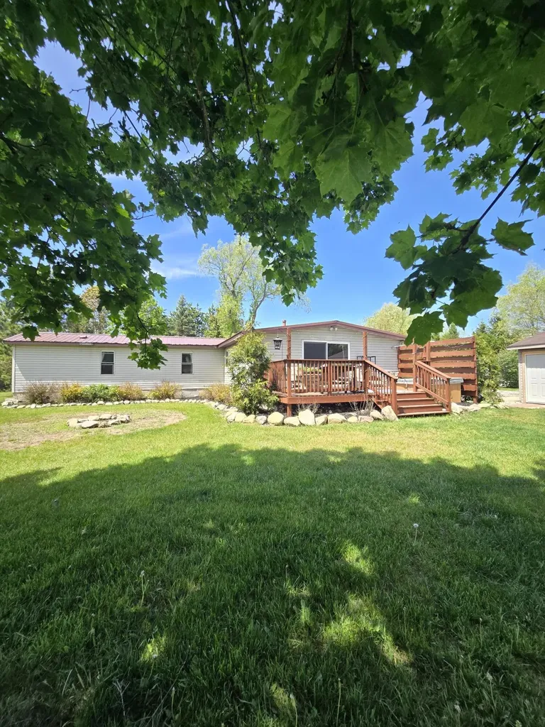 12495 5 Mile Road Hersey Township MI 49631