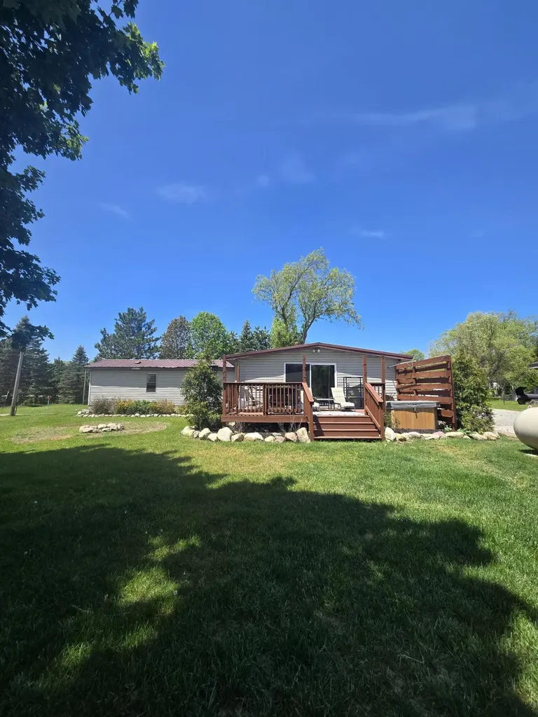 12495 5 Mile Road Hersey Township MI 49631