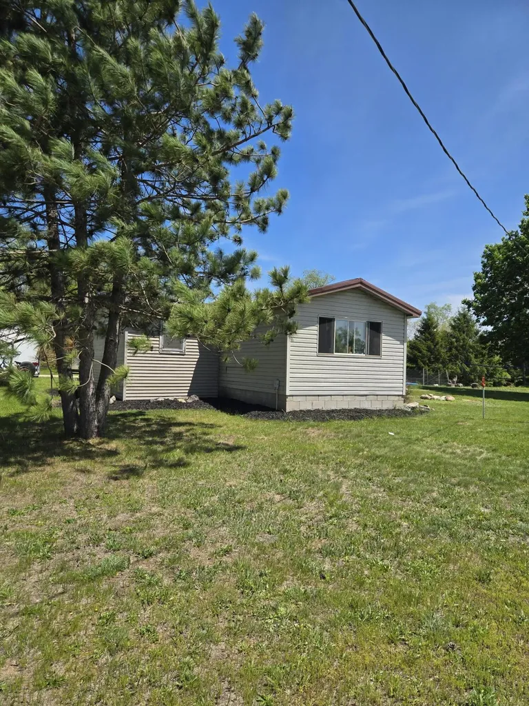 12495 5 Mile Road Hersey Township MI 49631