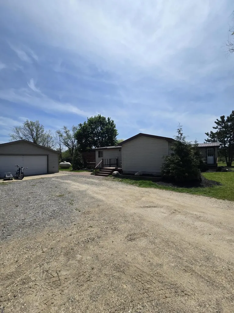12495 5 Mile Road Hersey Township MI 49631