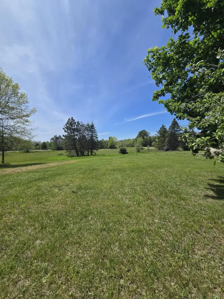 12495 5 Mile Road Hersey Township MI 49631