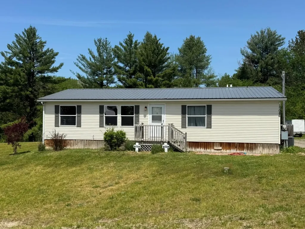 17086 Pierce Road Austin Township MI 49346