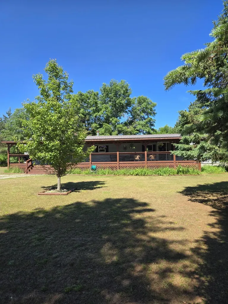 5221 N 17 Road Antioch Township MI 49668