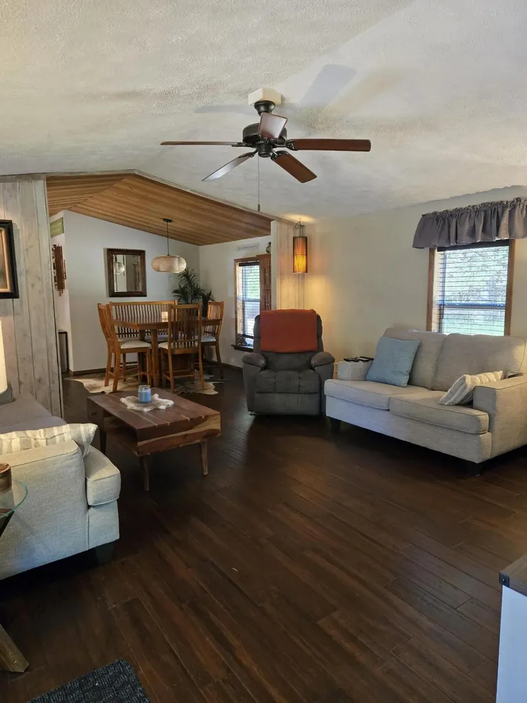 5221 N 17 Road Antioch Township MI 49668