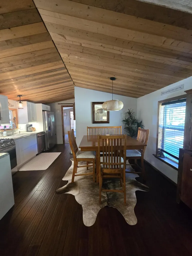 5221 N 17 Road Antioch Township MI 49668