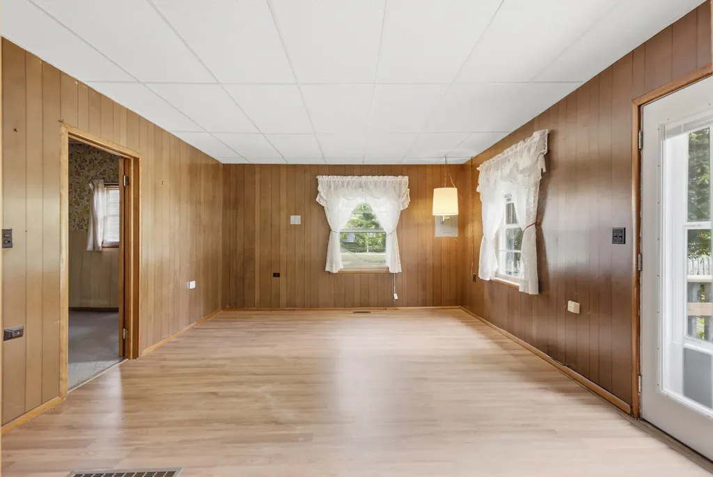 435 N Perry Street Unknown City MI 49305