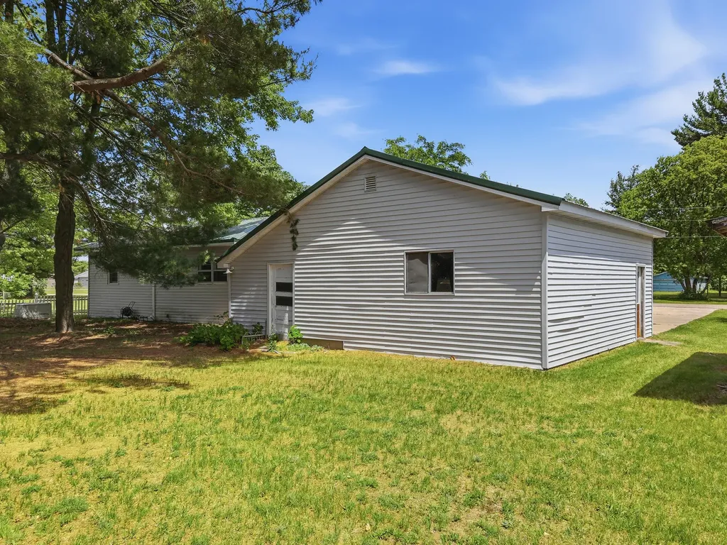 435 N Perry Street Unknown City MI 49305