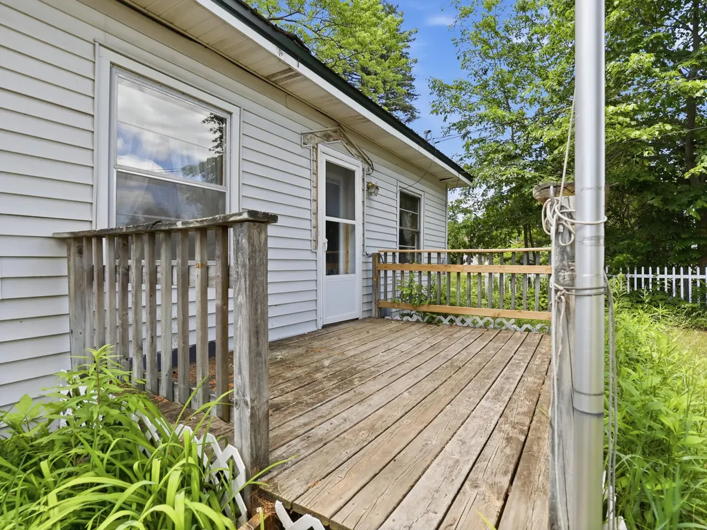 435 N Perry Street Unknown City MI 49305