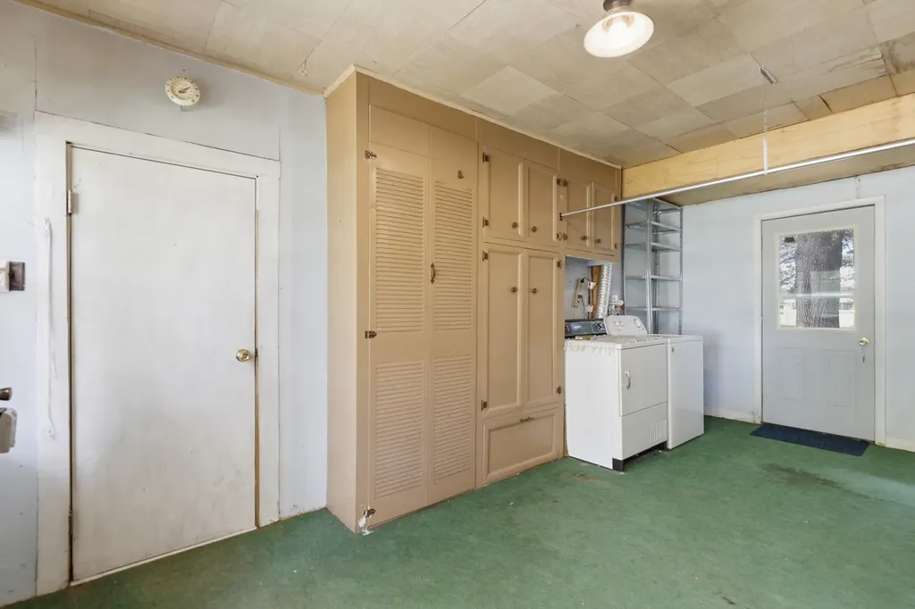 435 N Perry Street Unknown City MI 49305