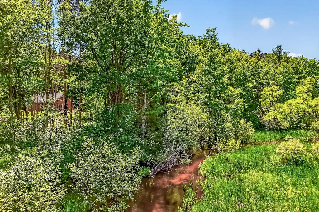 3821 W Baseline Road Lincoln Township MI 49349
