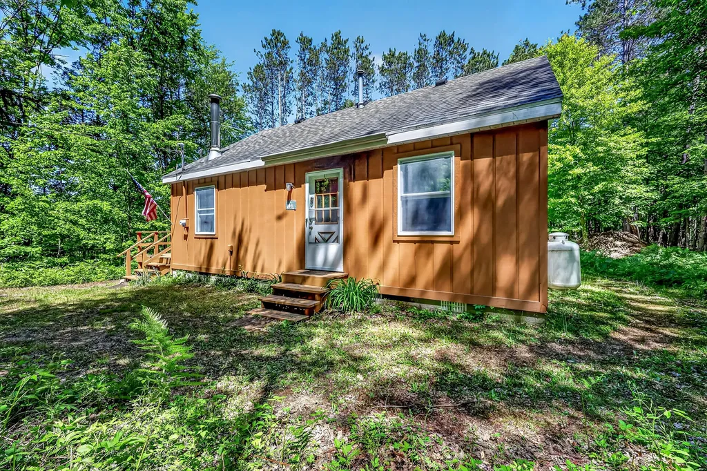 3821 W Baseline Road Lincoln Township MI 49349