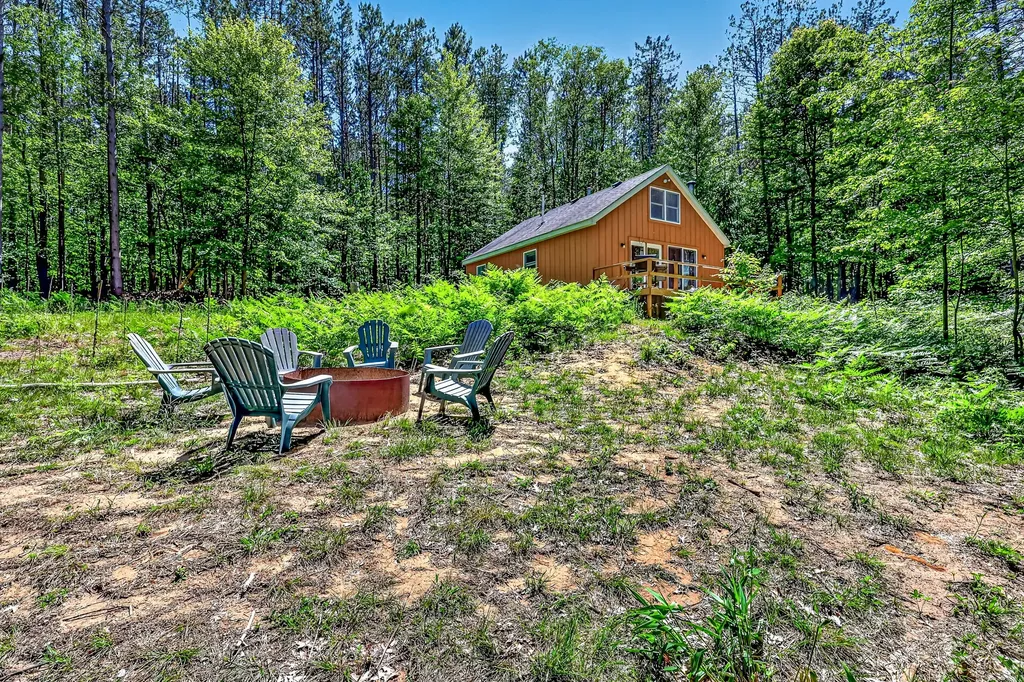 3821 W Baseline Road Lincoln Township MI 49349