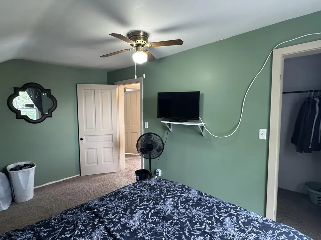 133 W Slosson Avenue Reed City City MI 49677