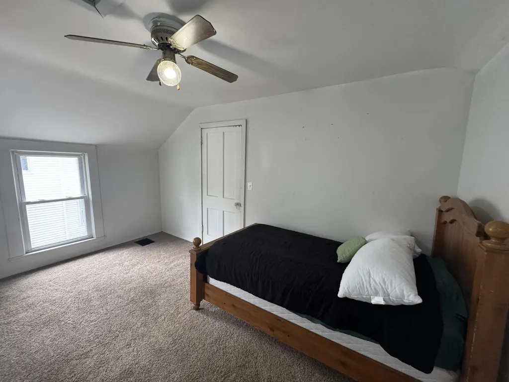 133 W Slosson Avenue Reed City City MI 49677