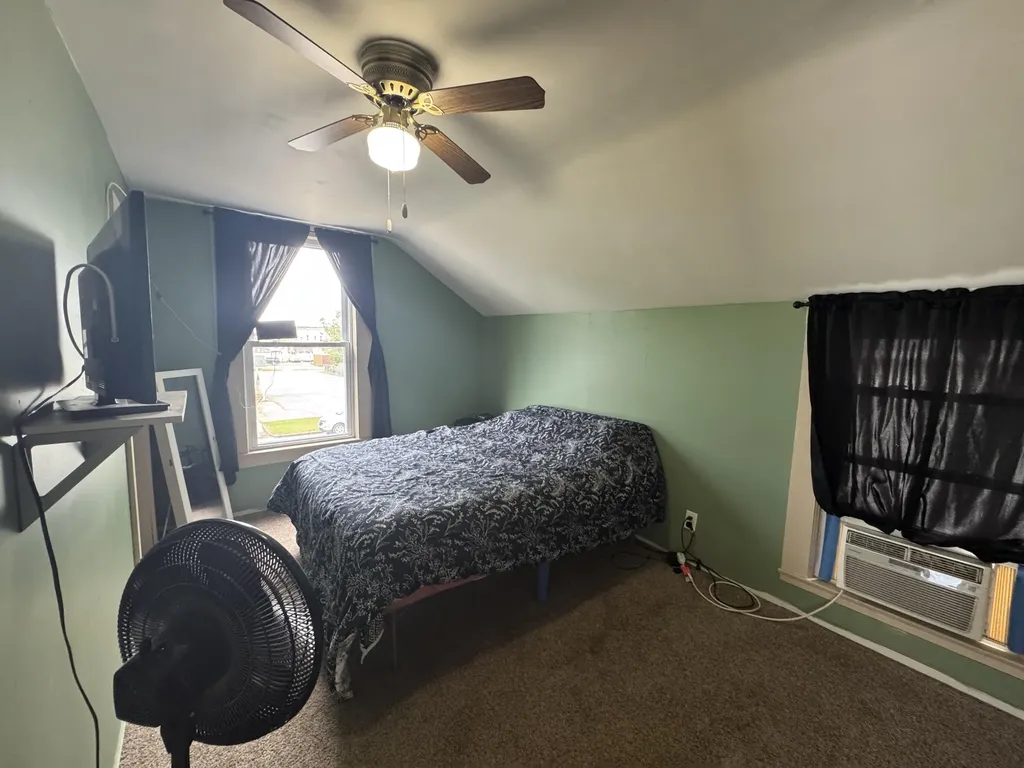 133 W Slosson Avenue Reed City City MI 49677