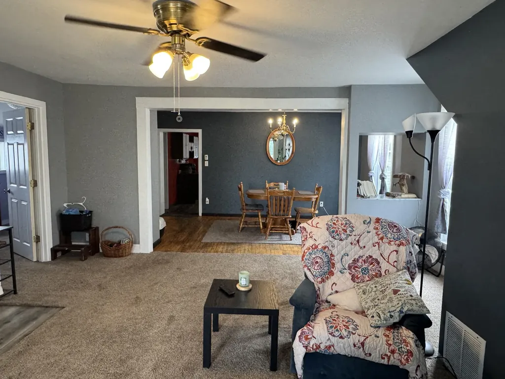 133 W Slosson Avenue Reed City City MI 49677