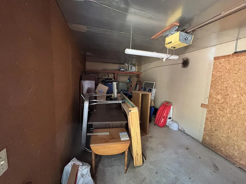 8967 W Bowling Green Boulevard Unknown City MI 49304