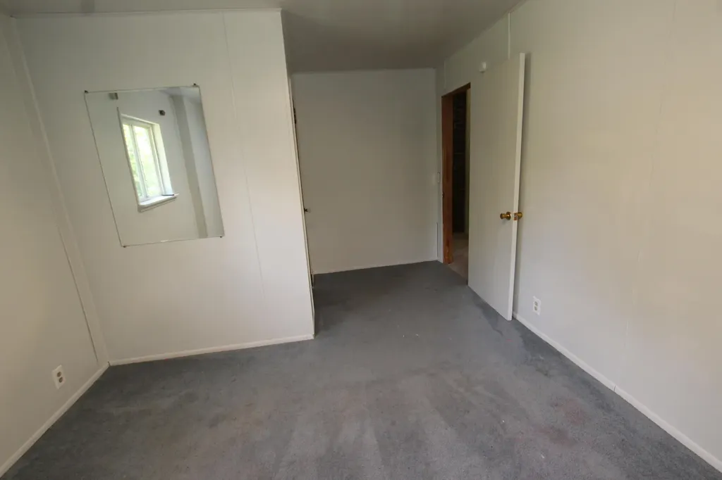 2259 E 40th Street Cherry Valley Township MI 49642
