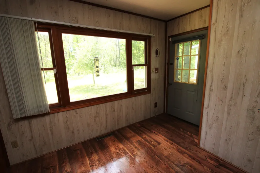 2259 E 40th Street Cherry Valley Township MI 49642