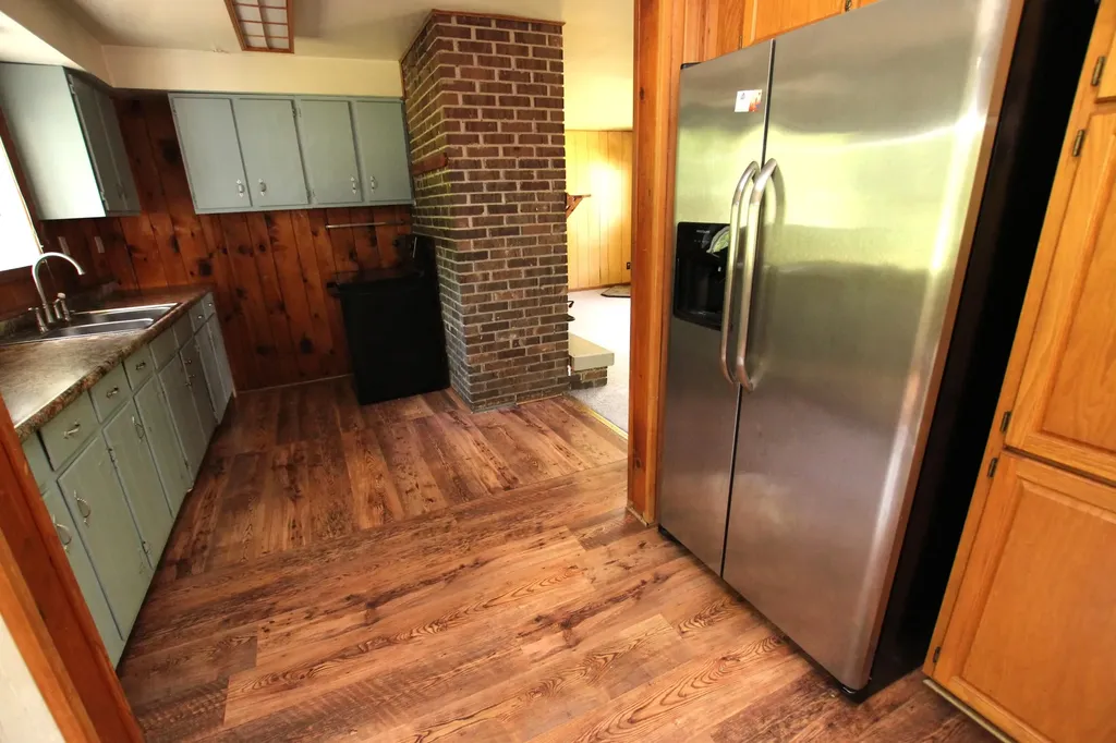 2259 E 40th Street Cherry Valley Township MI 49642