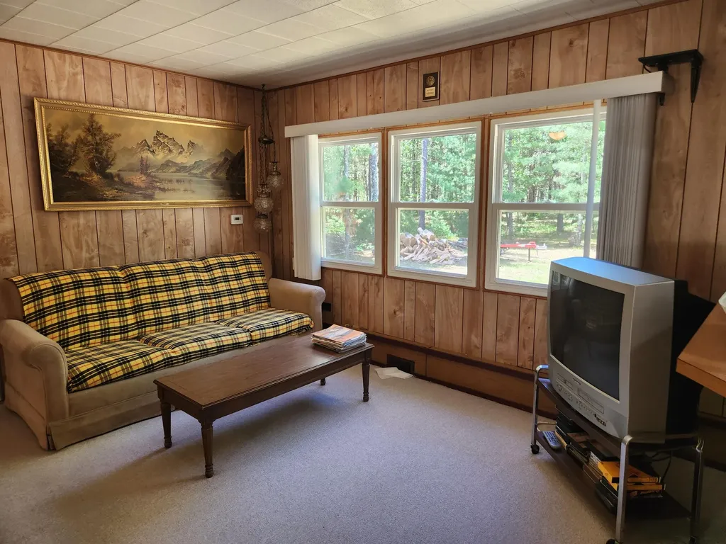 934 E 72nd Street Yates Township MI 49642