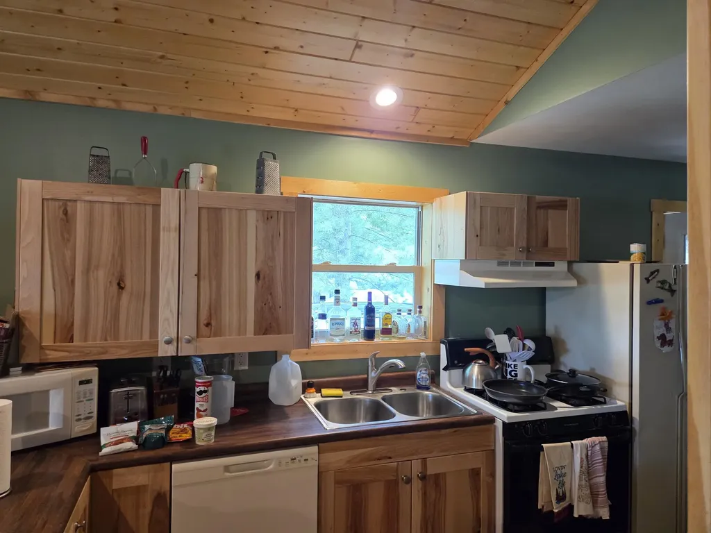 2485 W Lake Shore Drive Merrill Township MI 49309