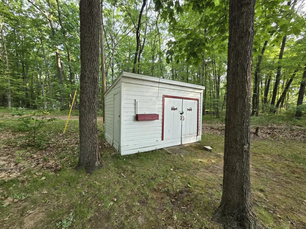 2093 N Tallman Lake Road Sheridan Township MI 49410