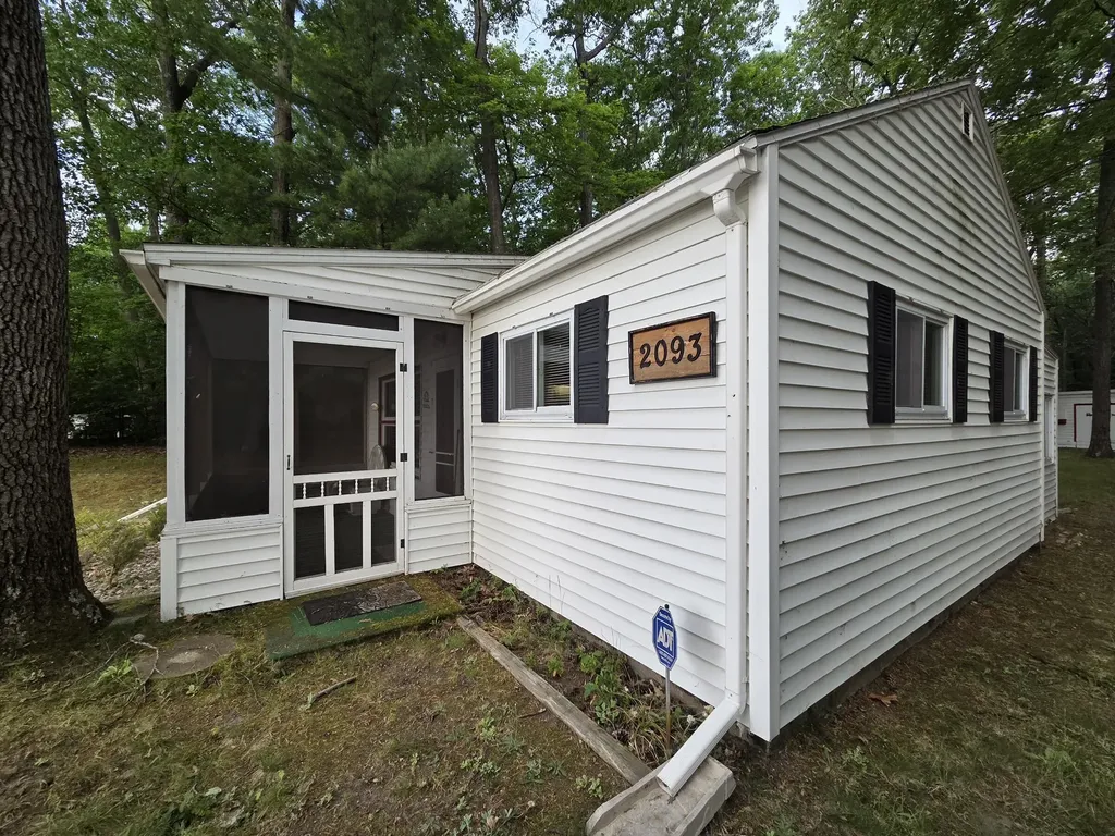 2093 N Tallman Lake Road Sheridan Township MI 49410