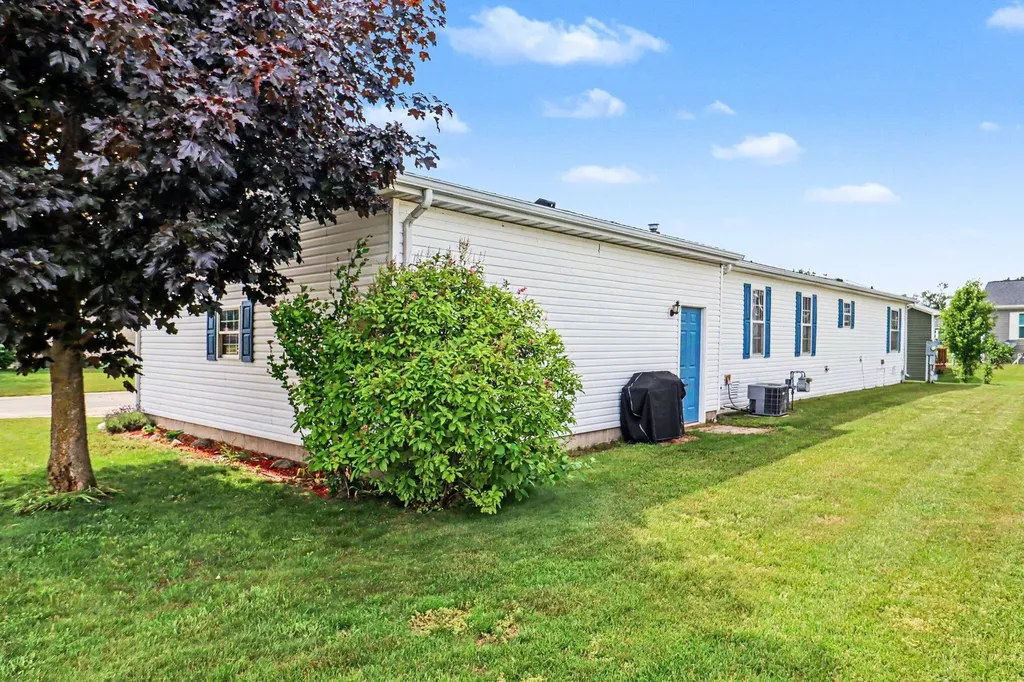 600 Peach Lane Fremont City MI 49412