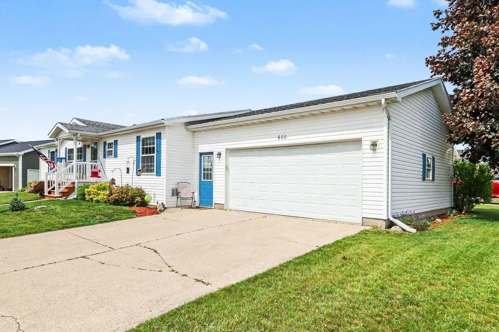 600 Peach Lane Fremont City MI 49412