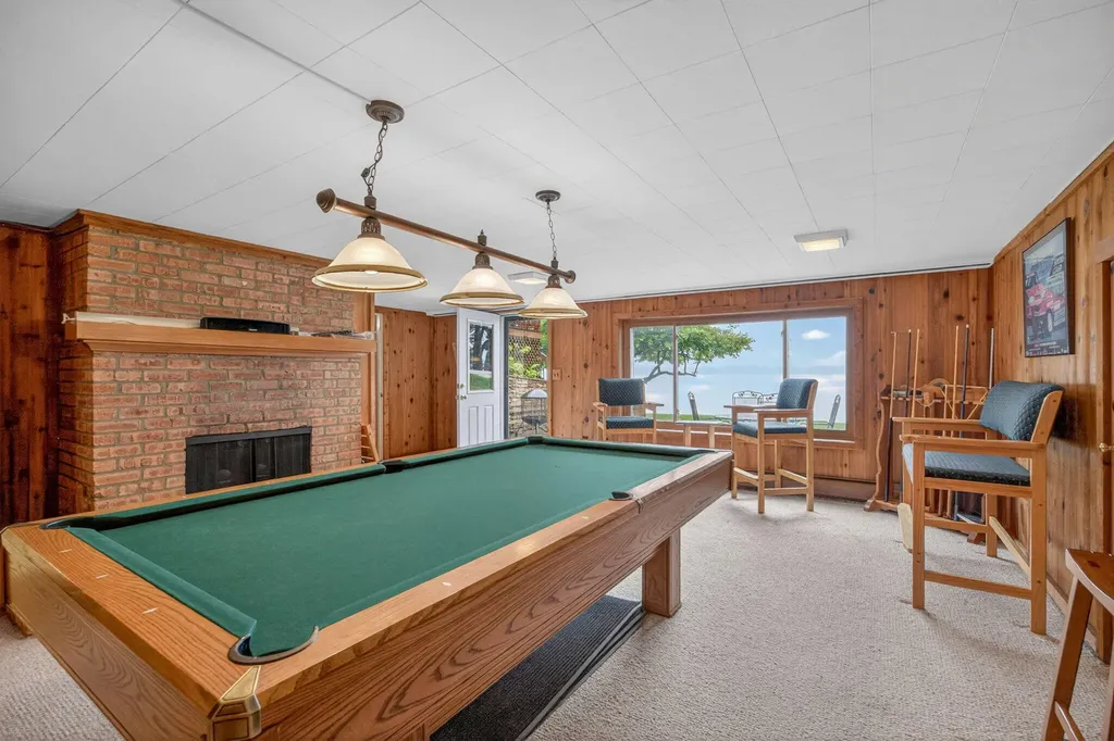 1020 Sunnyside Drive Cadillac City MI 49601