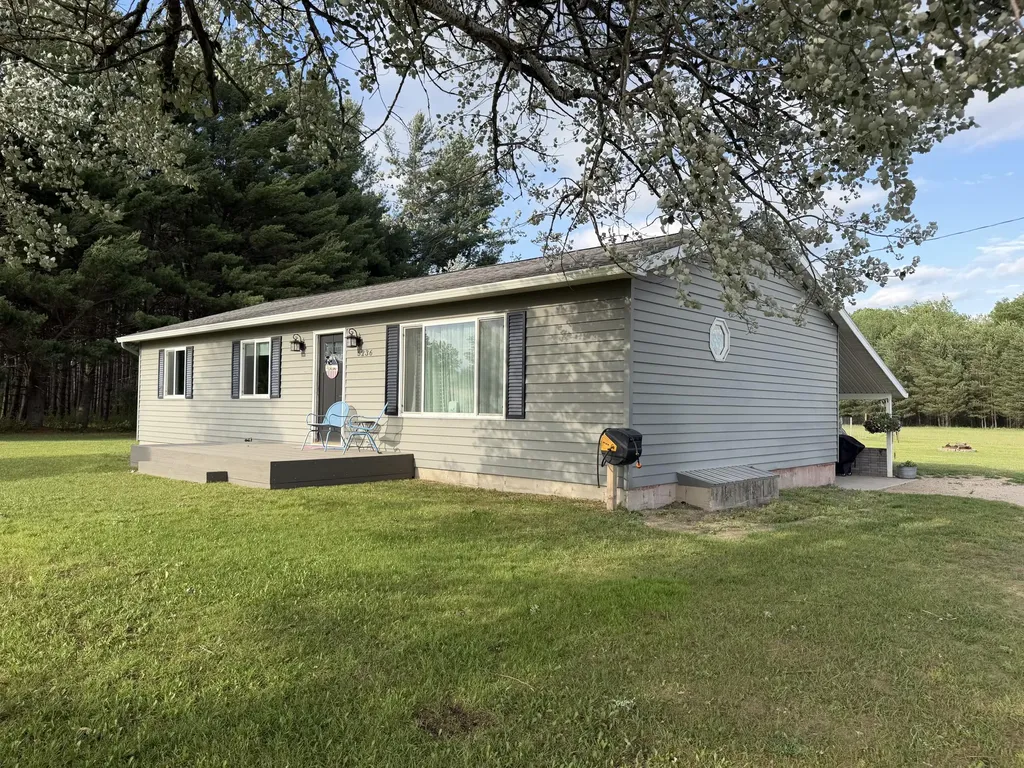 5236 110th Avenue Evart Township MI 49631