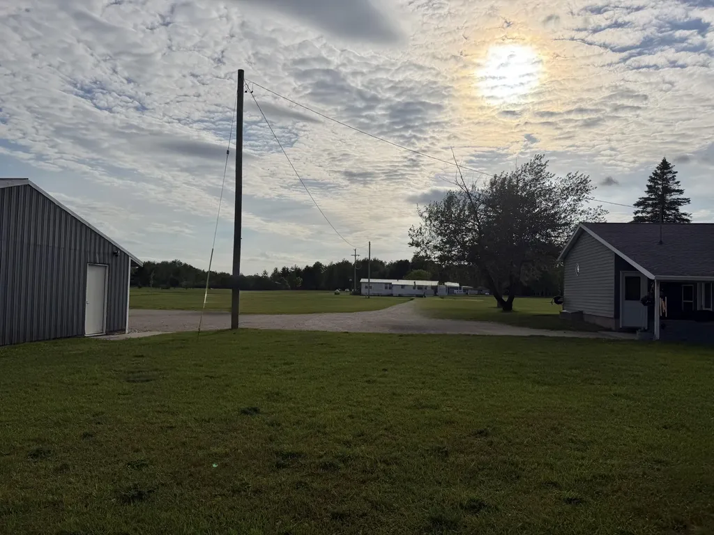 5236 110th Avenue Evart Township MI 49631