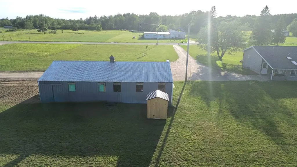 5236 110th Avenue Evart Township MI 49631