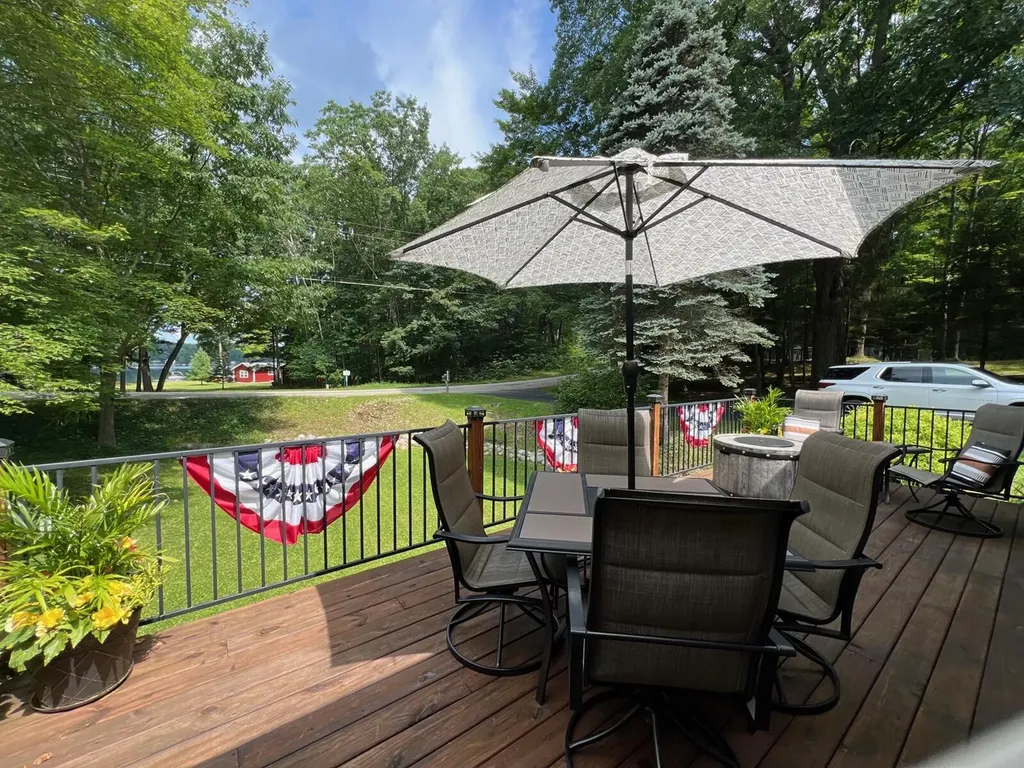 15808 Pretty Lake Drive Martiny Township MI 49332
