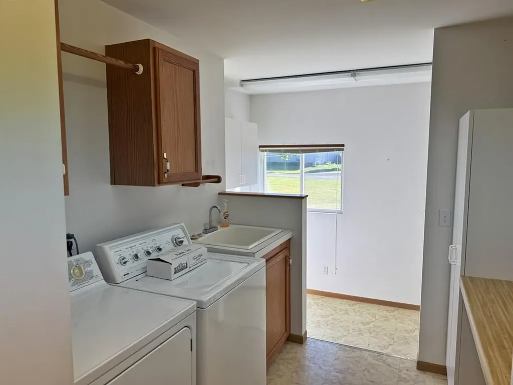 10215 E Royal Morton Township MI 49346