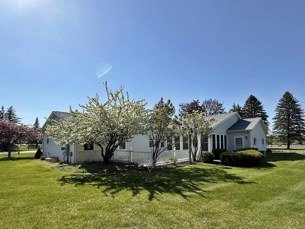 10215 E Royal Morton Township MI 49346