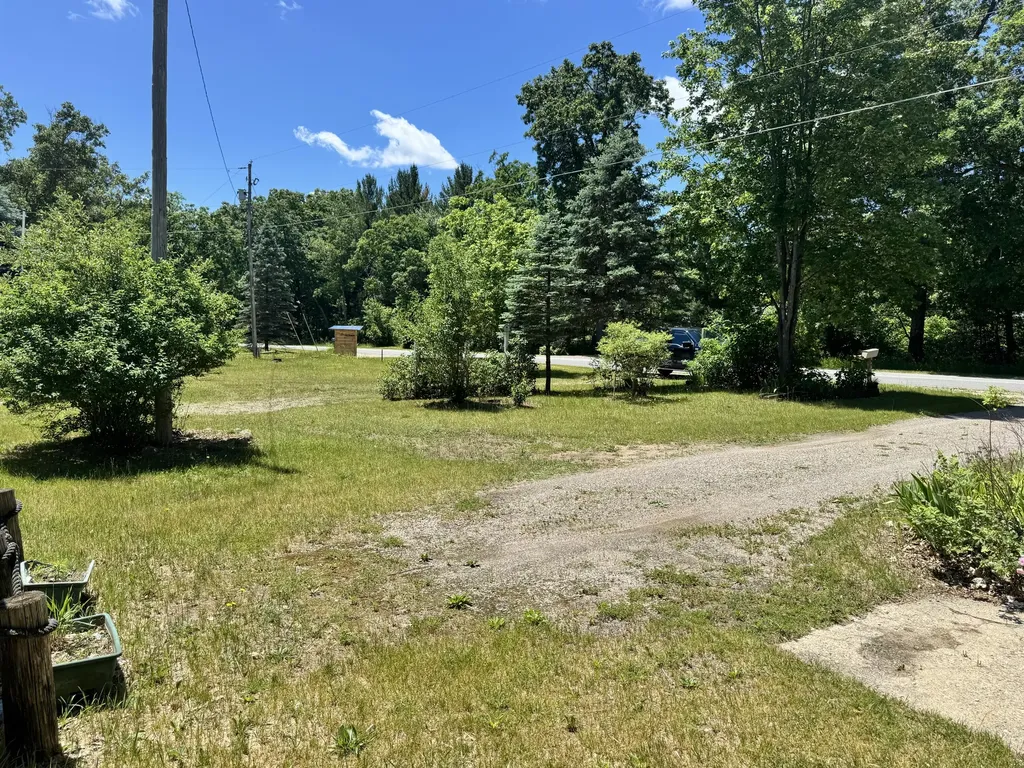 9640 S Thornapple Avenue Grant Township MI 49337