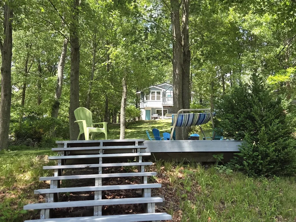 9638 W School Section Lake Drive Morton Township MI 49332