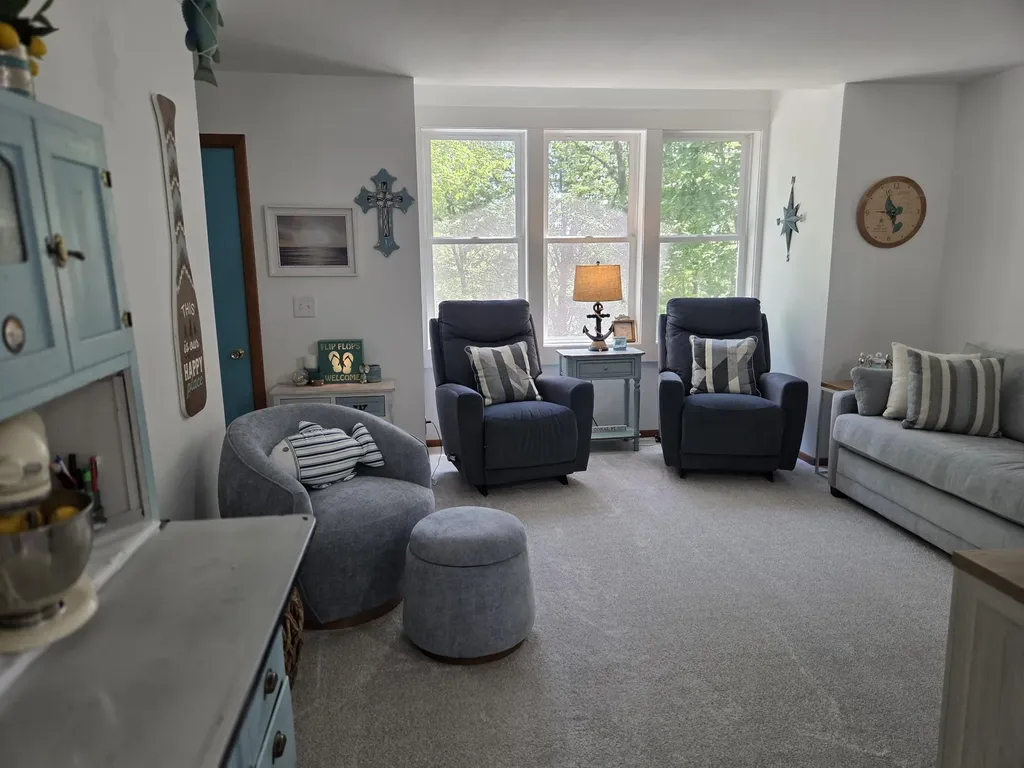 9638 W School Section Lake Drive Morton Township MI 49332