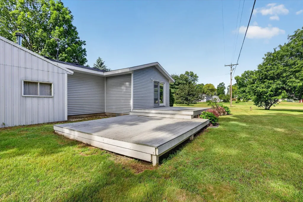 4555 16 Mile Road NE Solon Township MI 49319