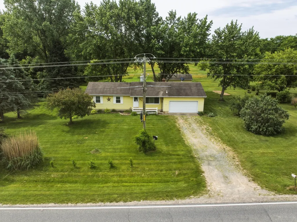3100 20 Mile Road Tyrone Township MI 49330
