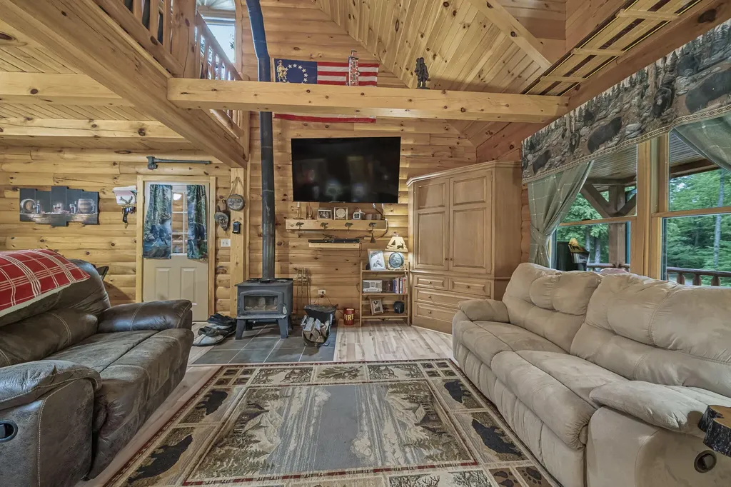 2860 E 48 1/2 Cherry Grove Township MI 49601