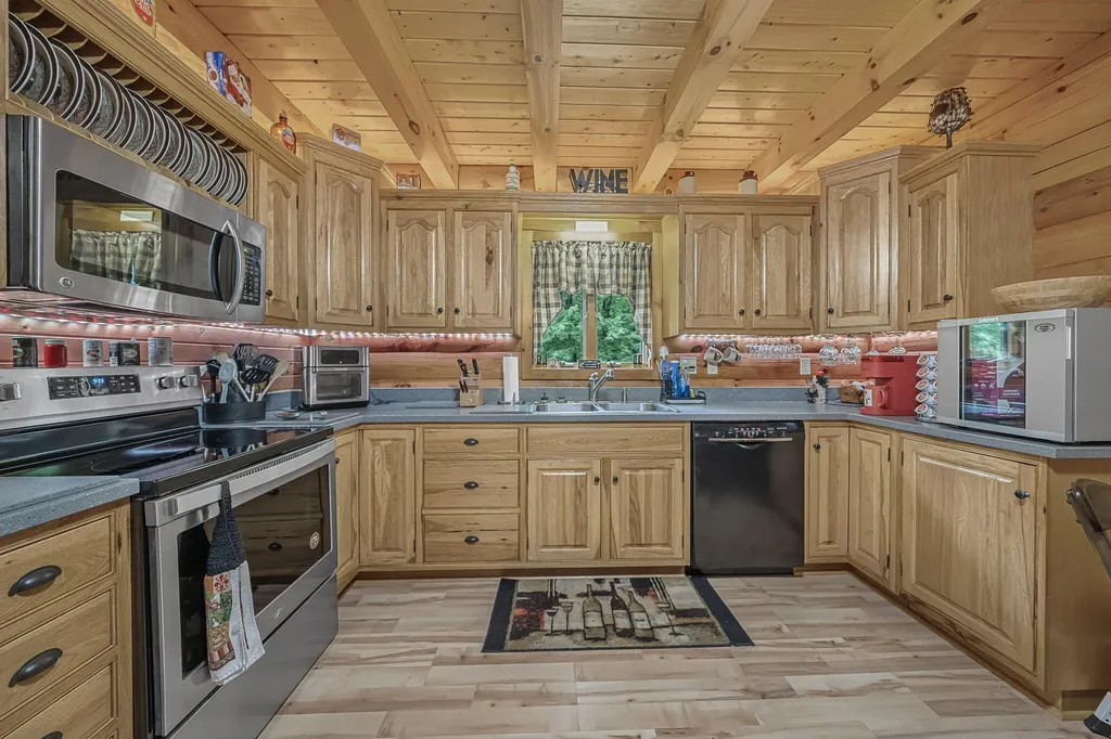 2860 E 48 1/2 Cherry Grove Township MI 49601