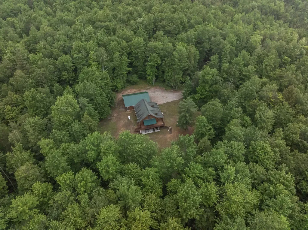 2860 E 48 1/2 Cherry Grove Township MI 49601