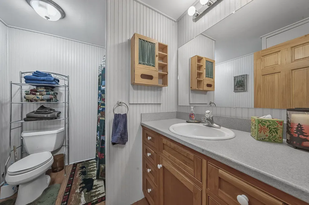 2860 E 48 1/2 Cherry Grove Township MI 49601