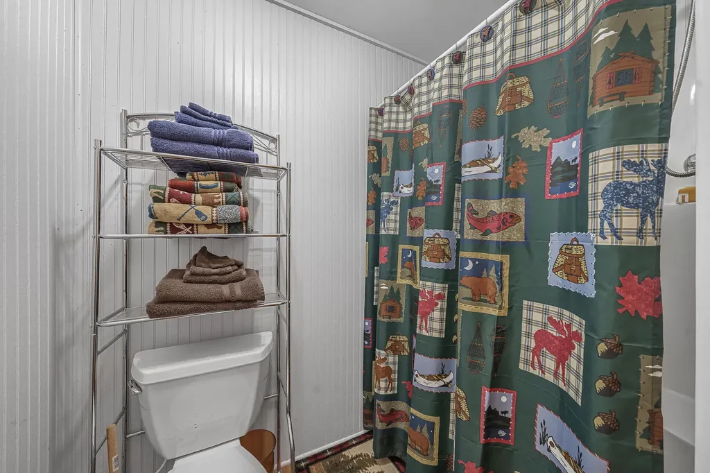 2860 E 48 1/2 Cherry Grove Township MI 49601